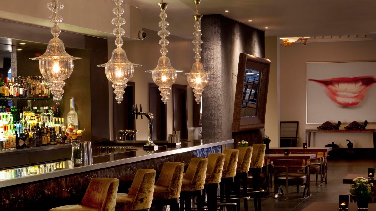 Интерьер кафе