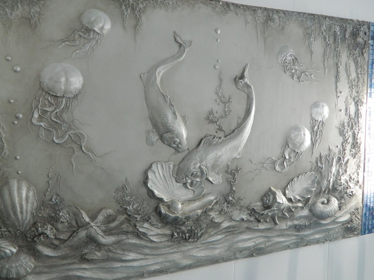 Скульптурное панно