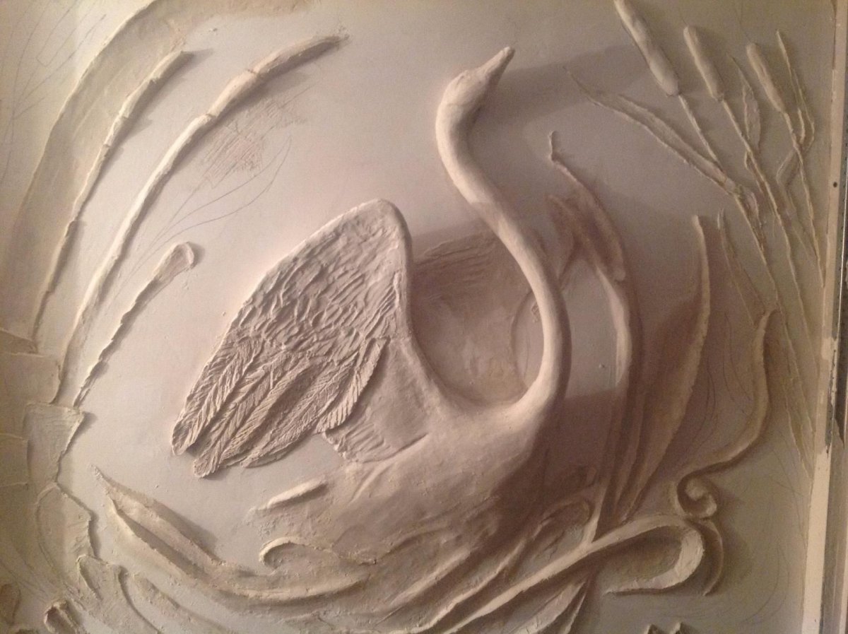 Барельефы из гипса