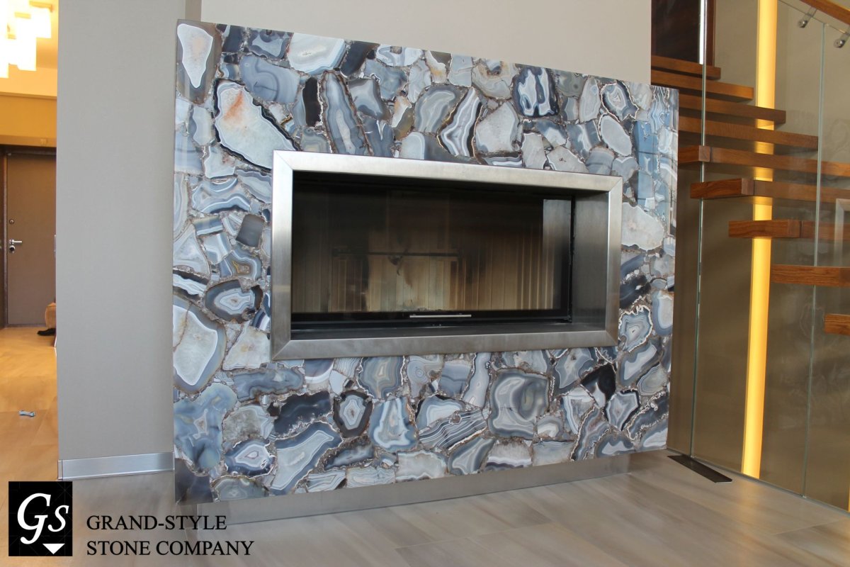 Гибкий камень для камина