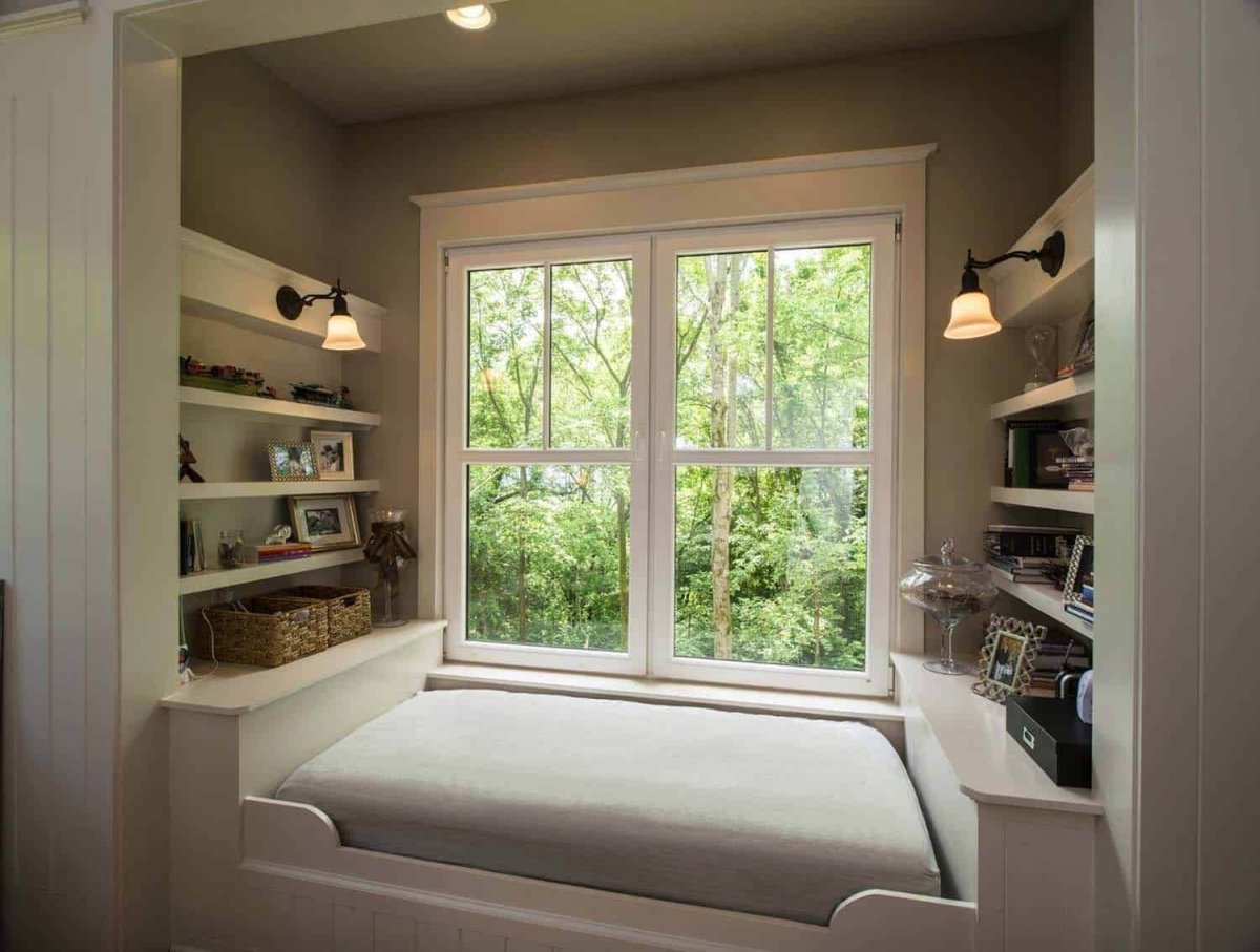 Комната с окном