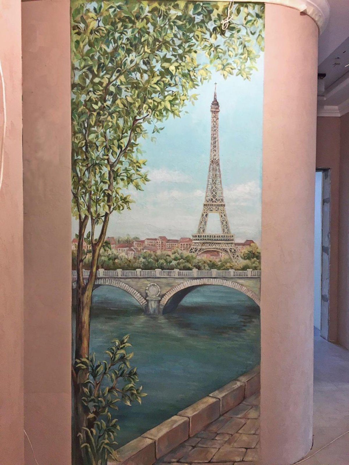 Роспись стен барельеф