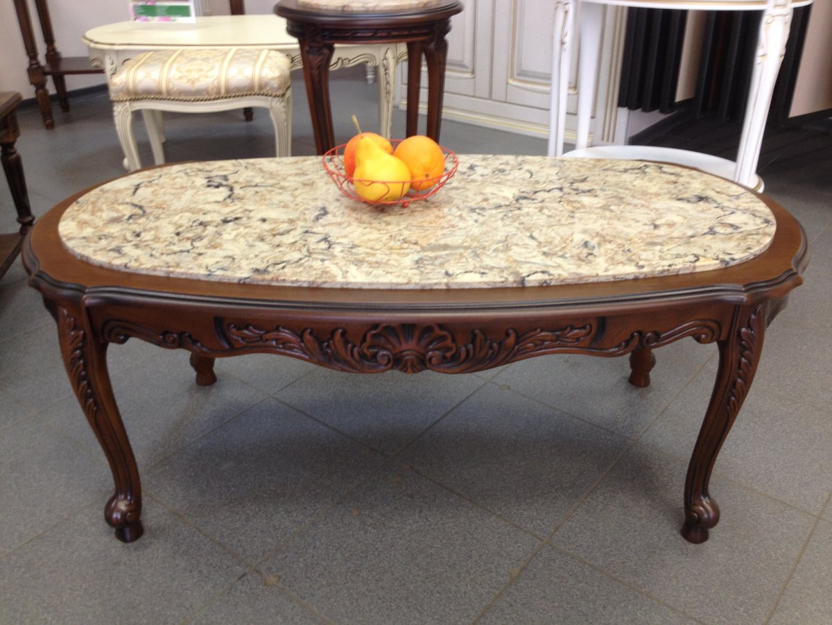 Журнальные столики из дерева с каменной столешницей