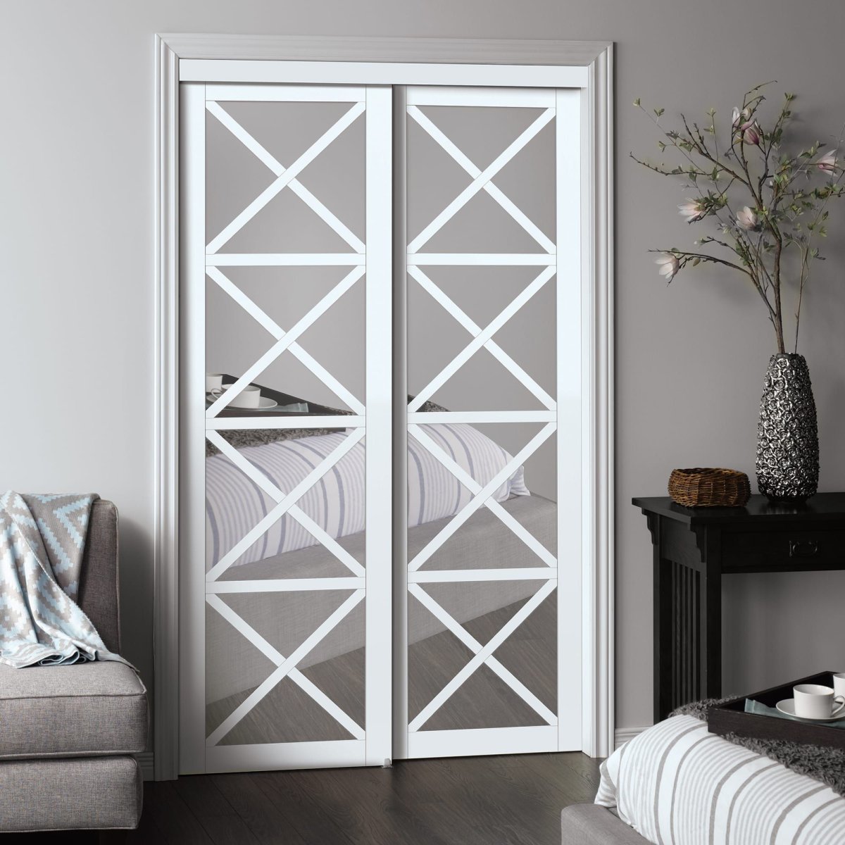 Шкаф с перекрестиями