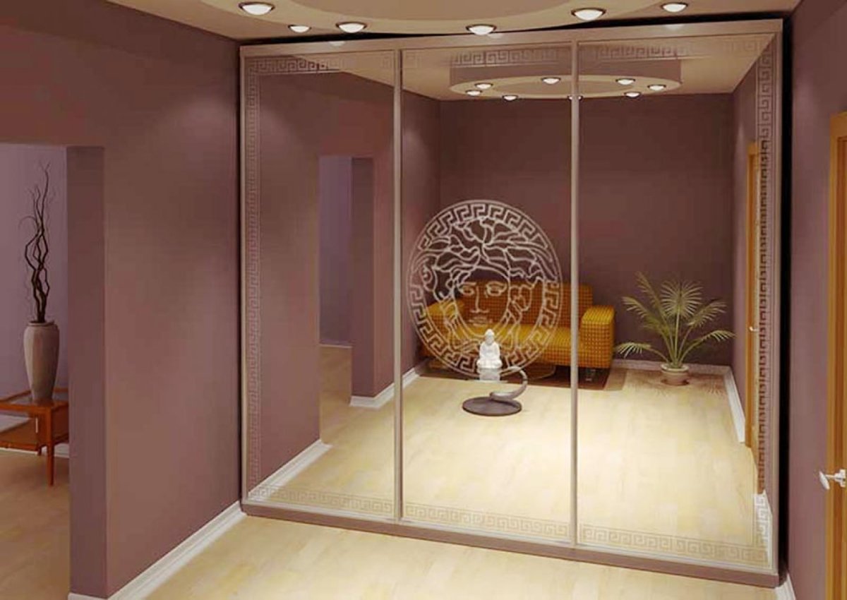 Встроенный зеркальный шкаф