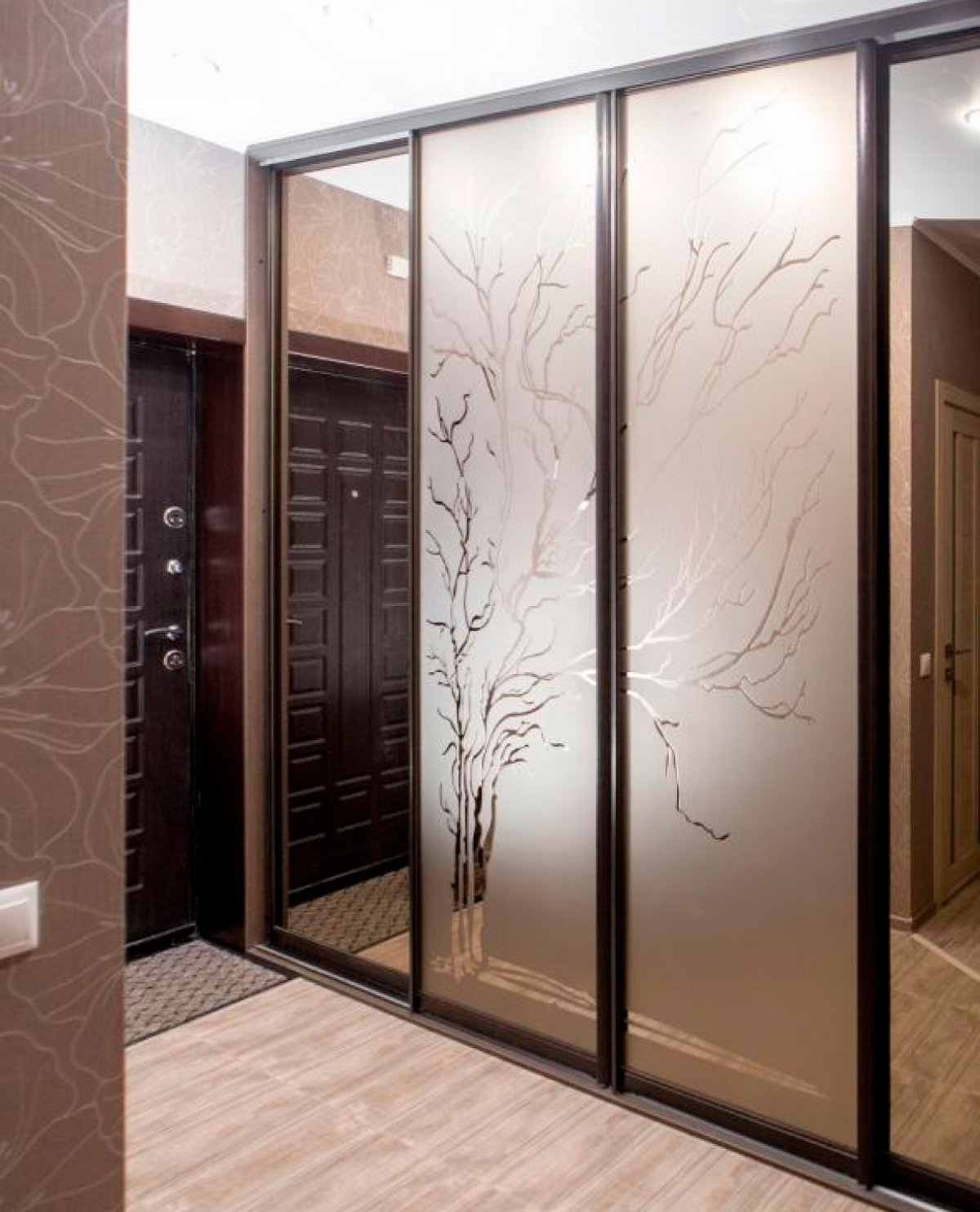 Шкаф купе с зеркалом БН-61