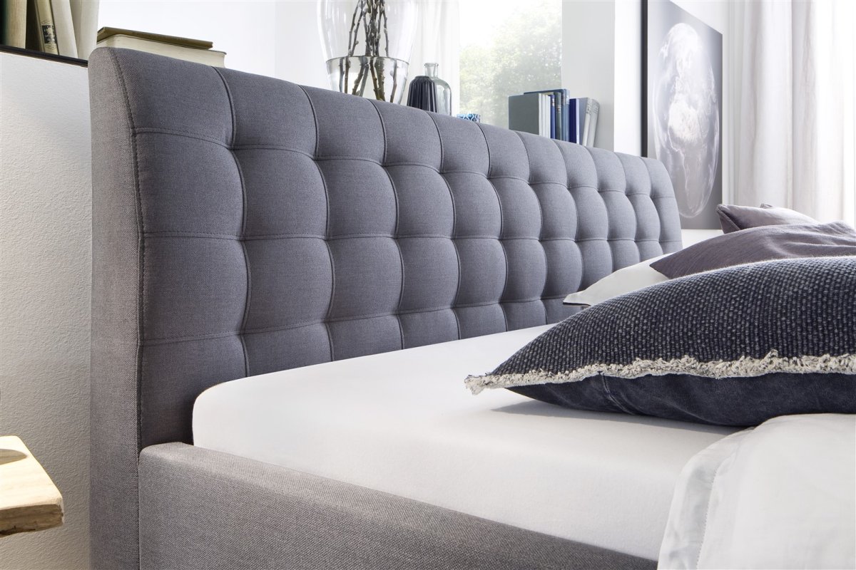 Кровать Марракеш с фигурным изголовьем