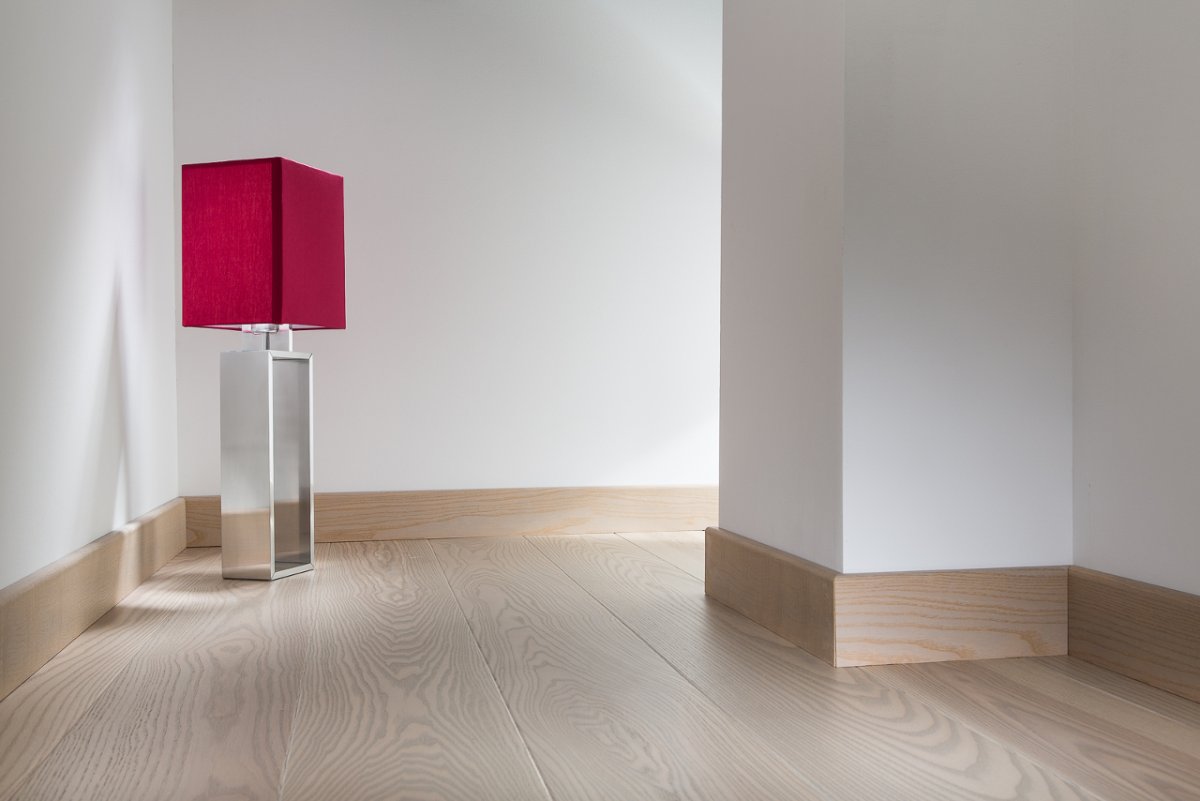 Графитовый цвет стен в интерьере