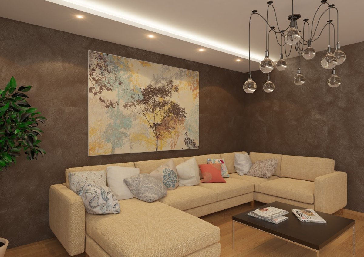 Над диваном в гостиной