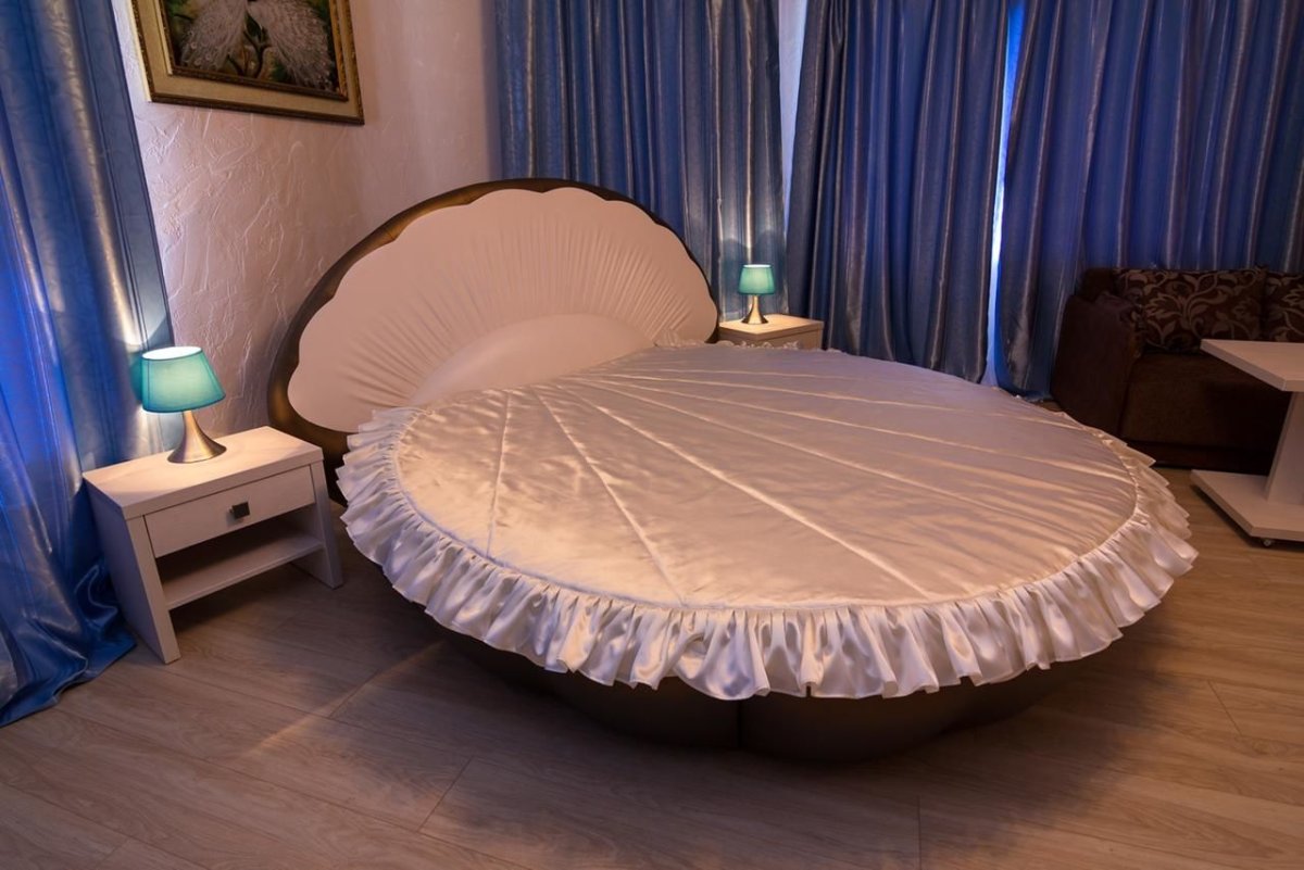 Кровать в форме ракушки