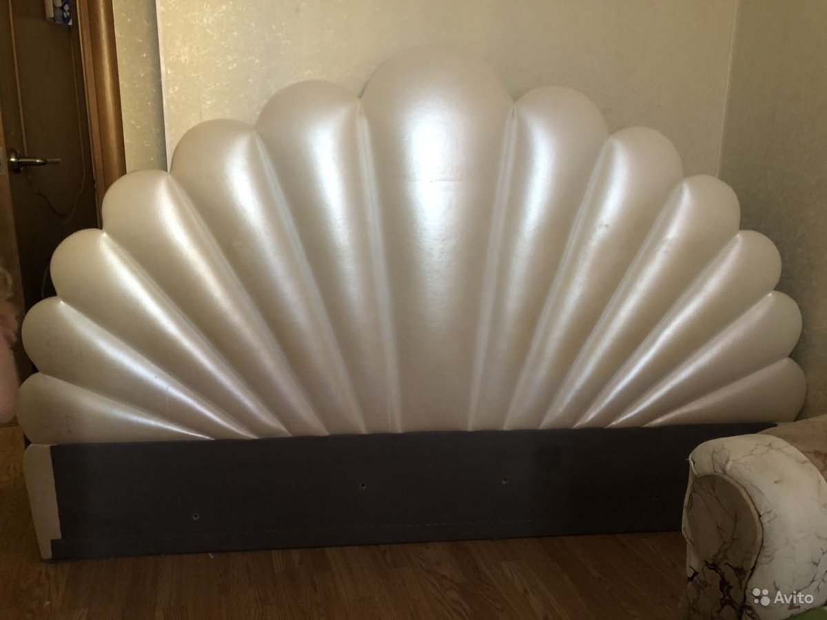 Кровать в виде ракушки