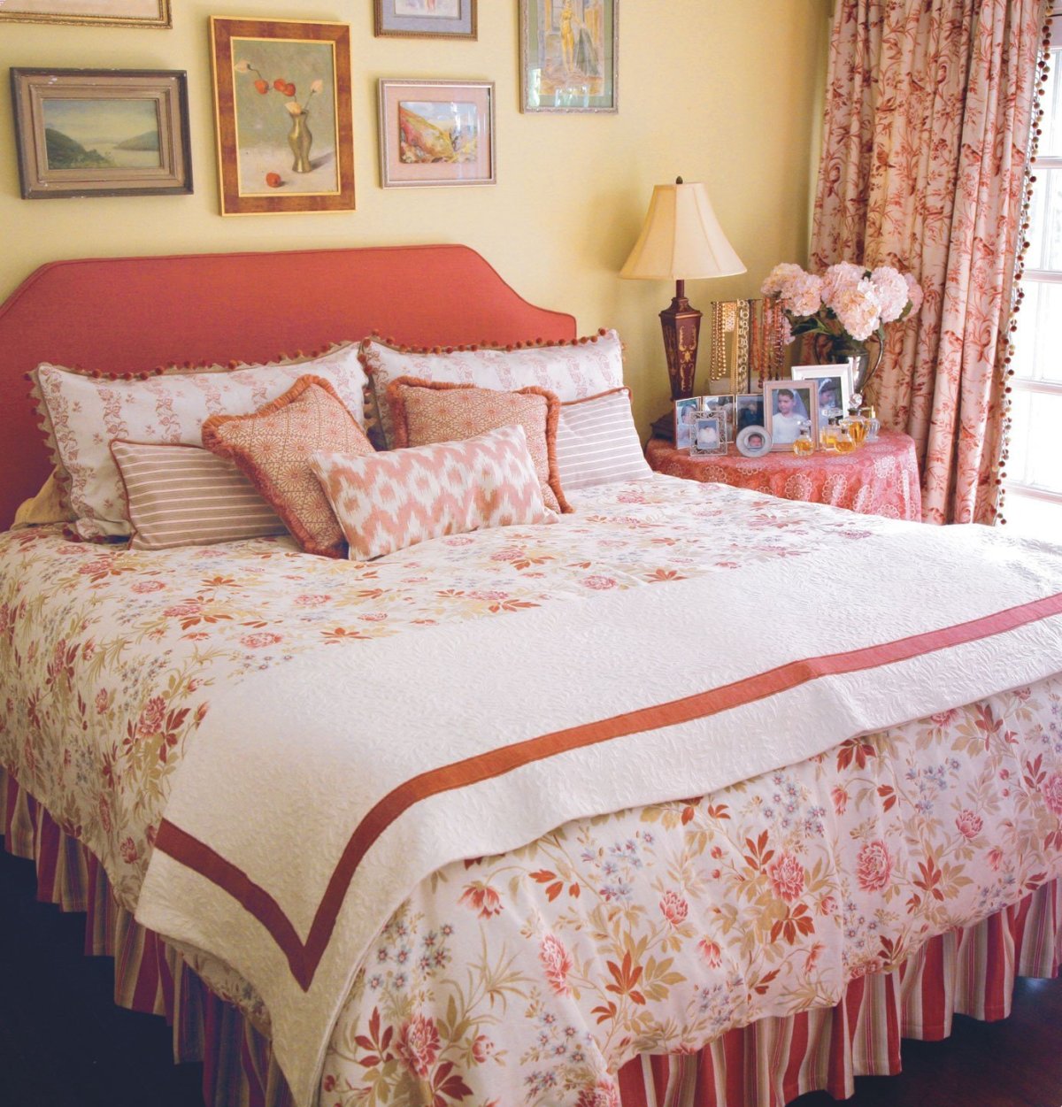 Мебель для спальни в стиле шебби Шик