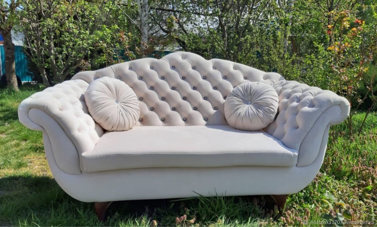 Диван София с каретной стяжкой