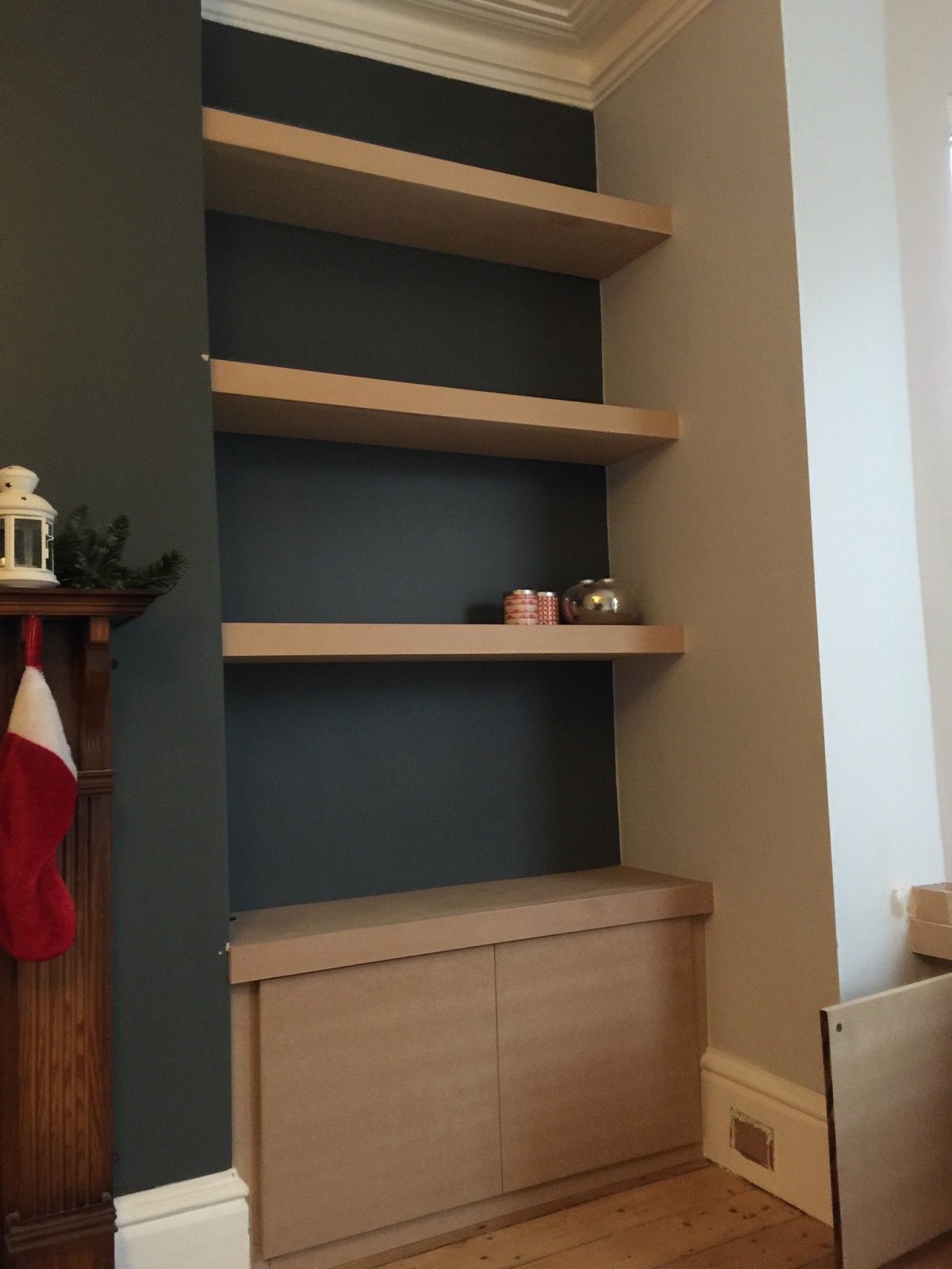 Полки встроенные в нишу