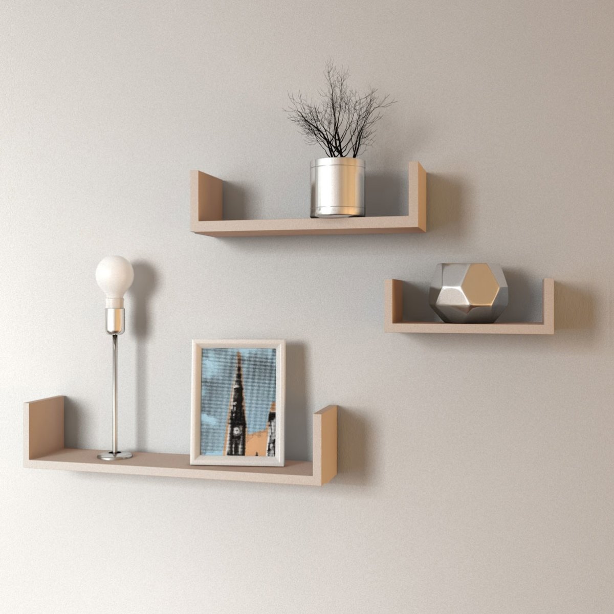 Стеклянные полки в спальне