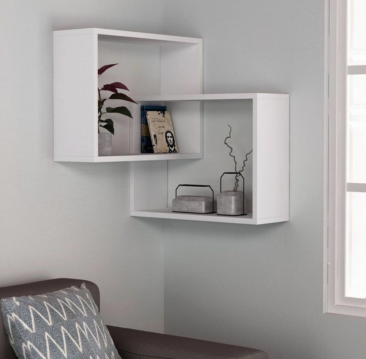 Полка "Wall Shelf-s (bas WL-001)" белая
