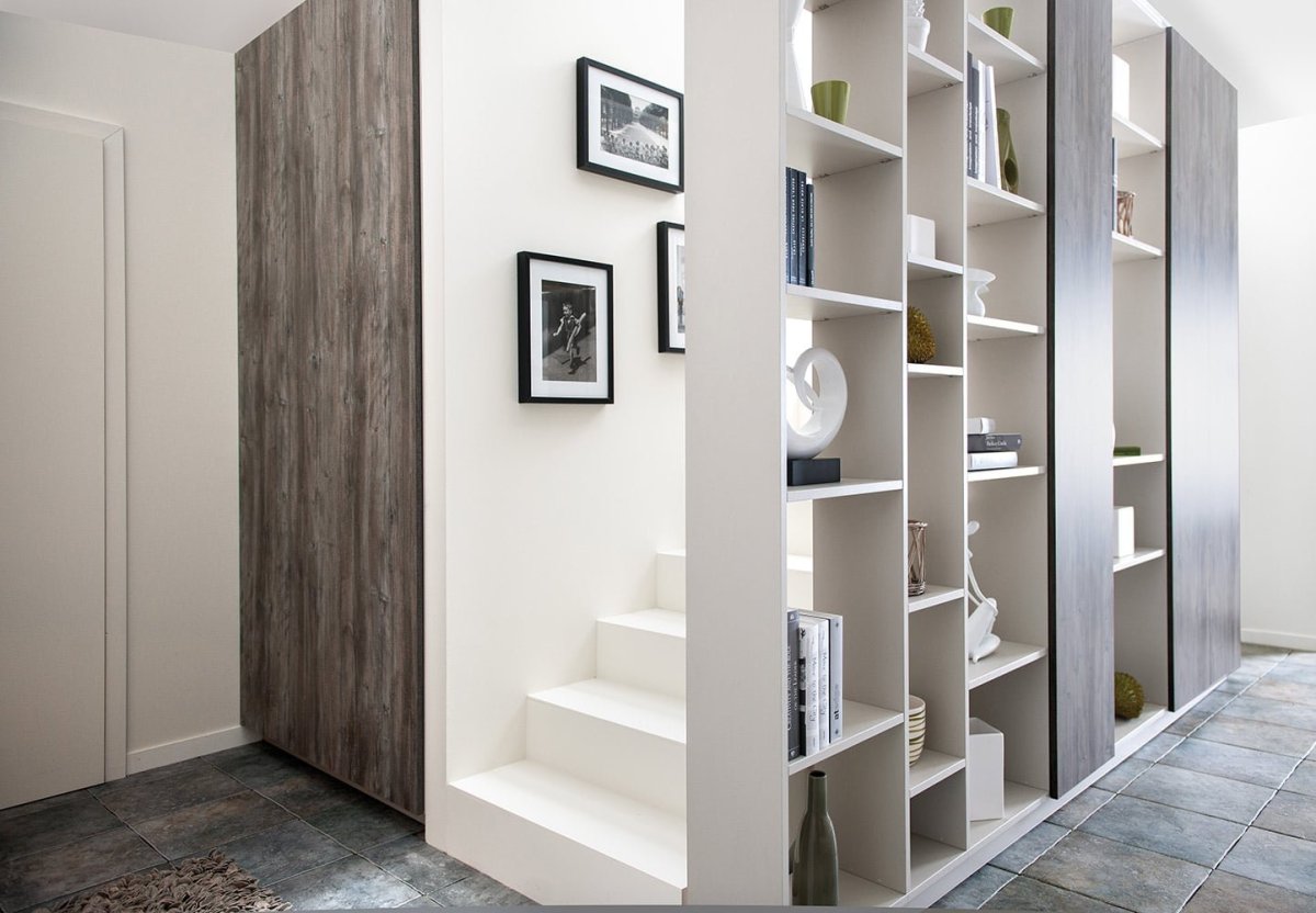 Стеллаж для зонирования комнаты