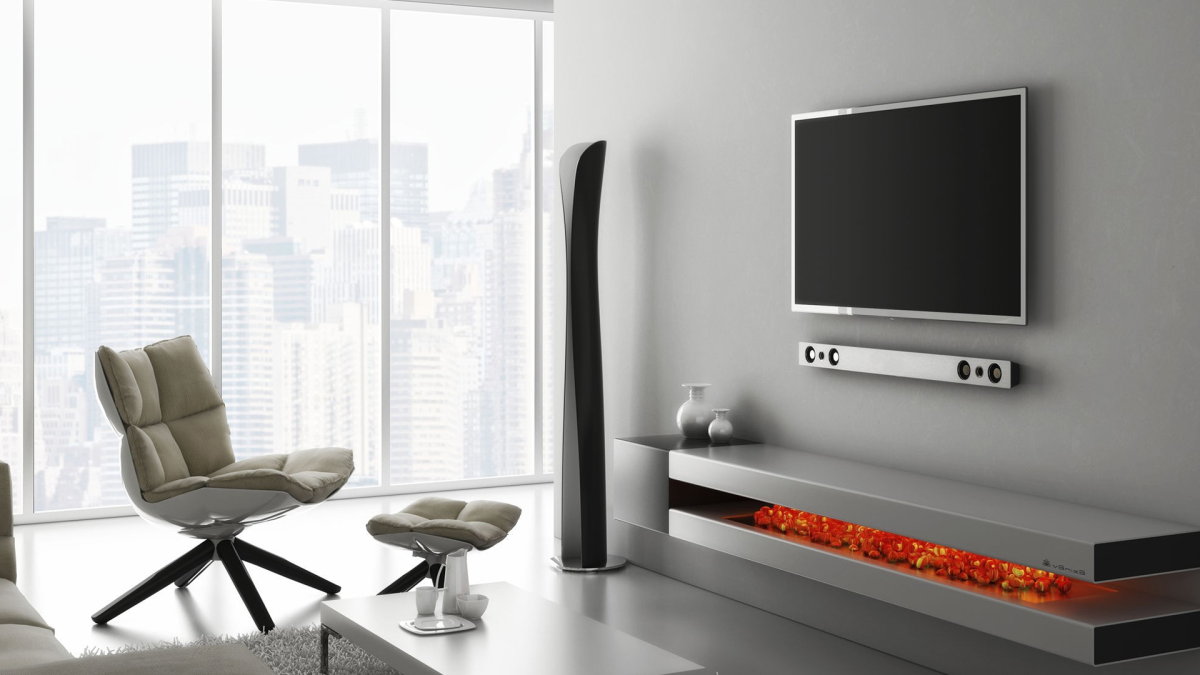 Плоский телевизор на стену