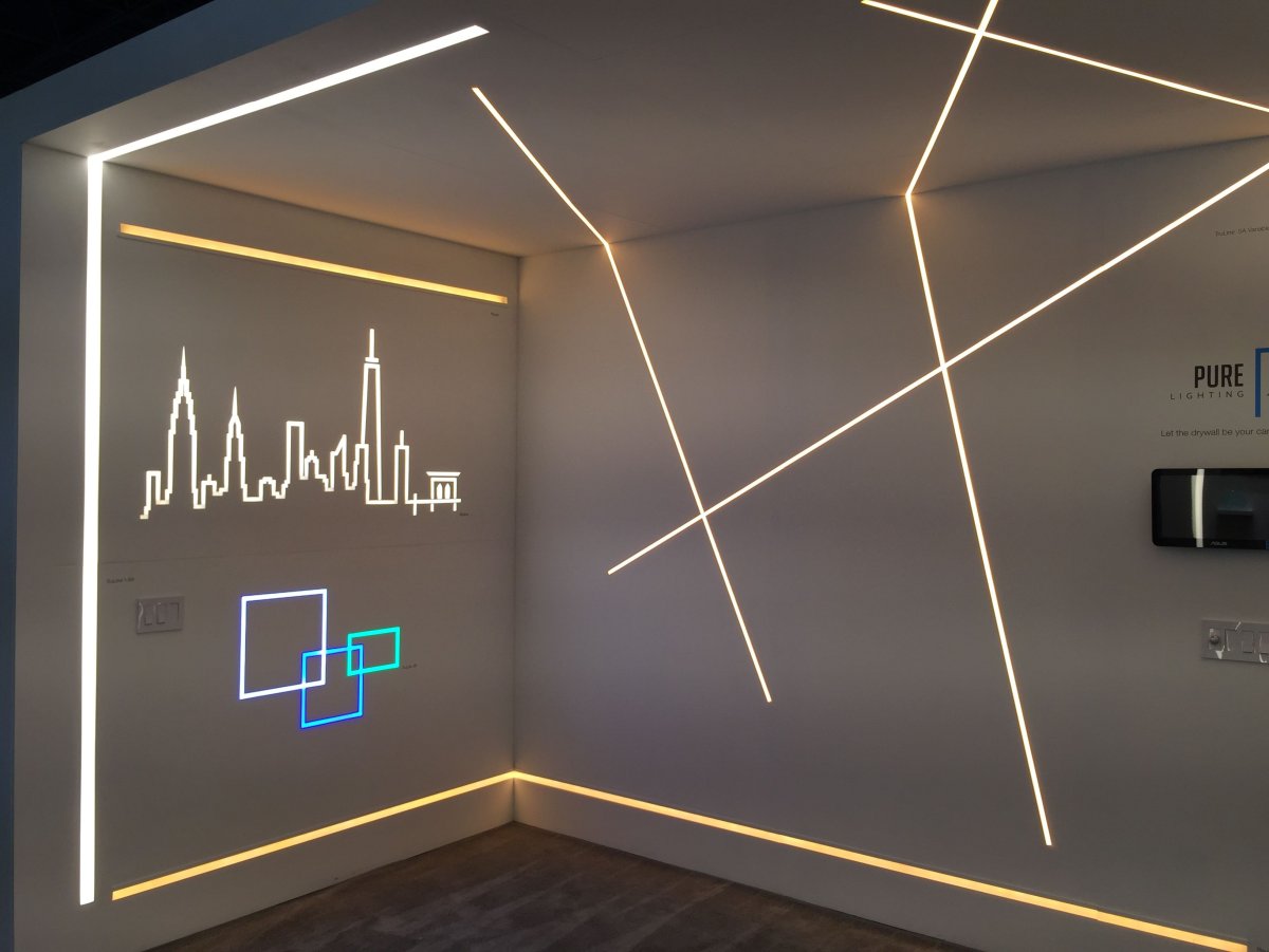 Световые фигура на стену с подсветкой