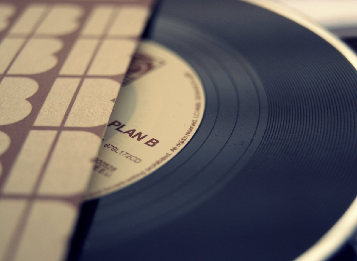 Фрэнк Синатра из виниловой пластинки