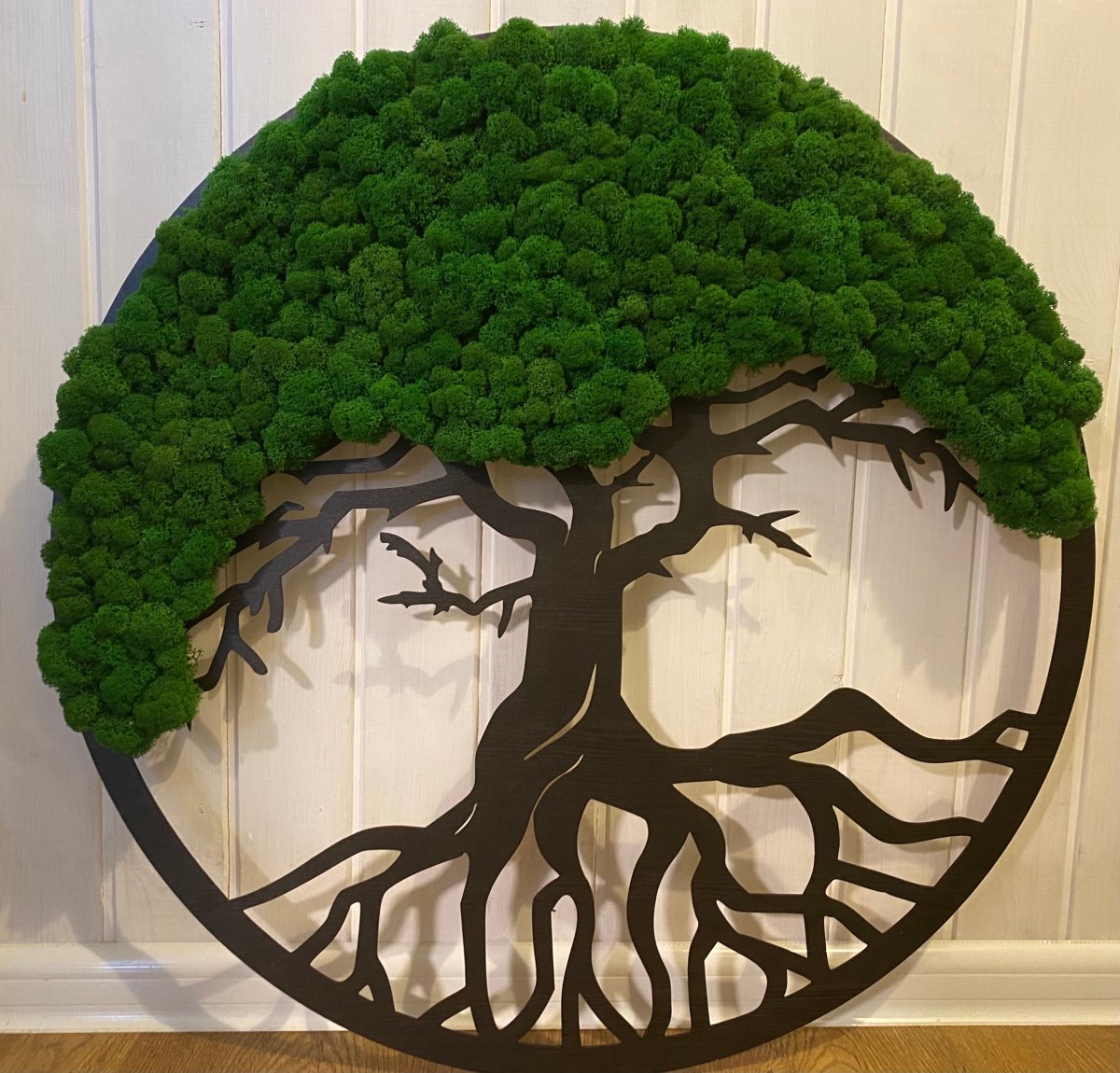 Дерево из мха