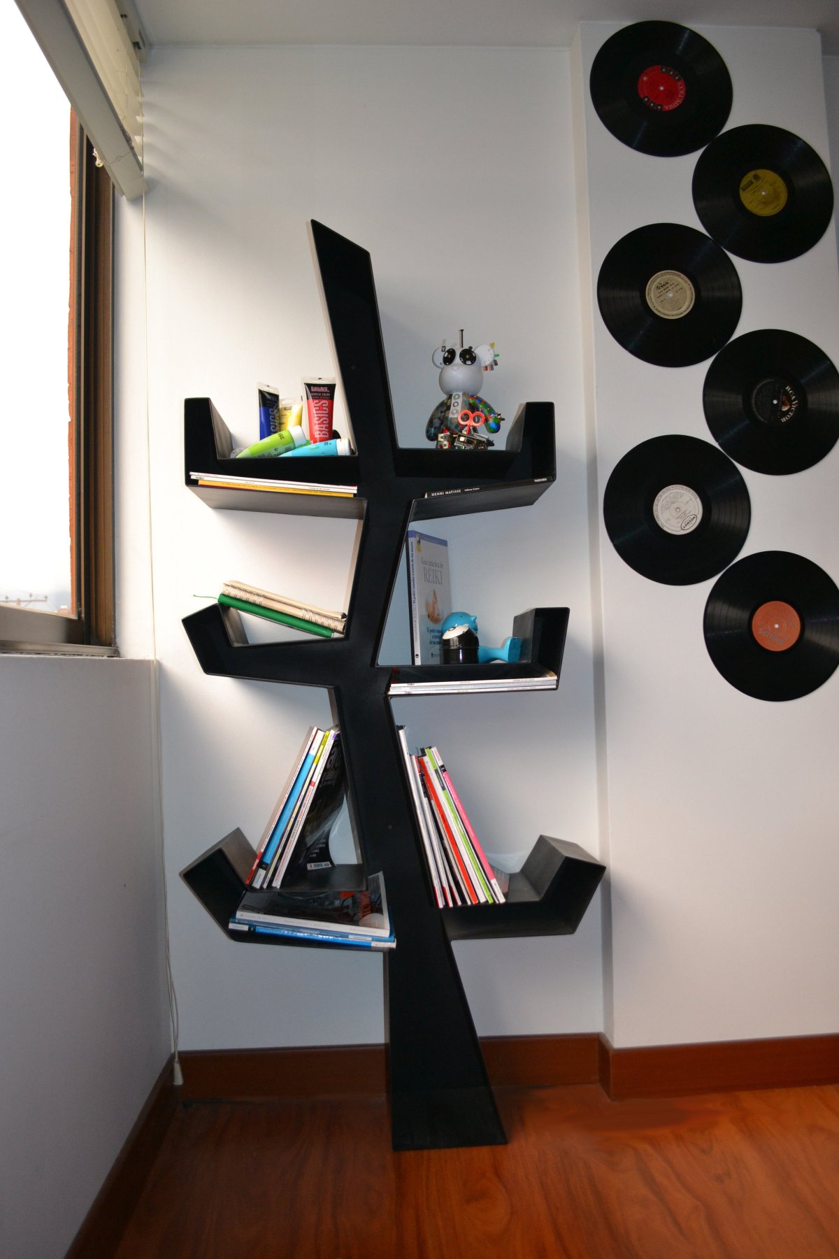 Виниловые пластинки в декоре интерьера