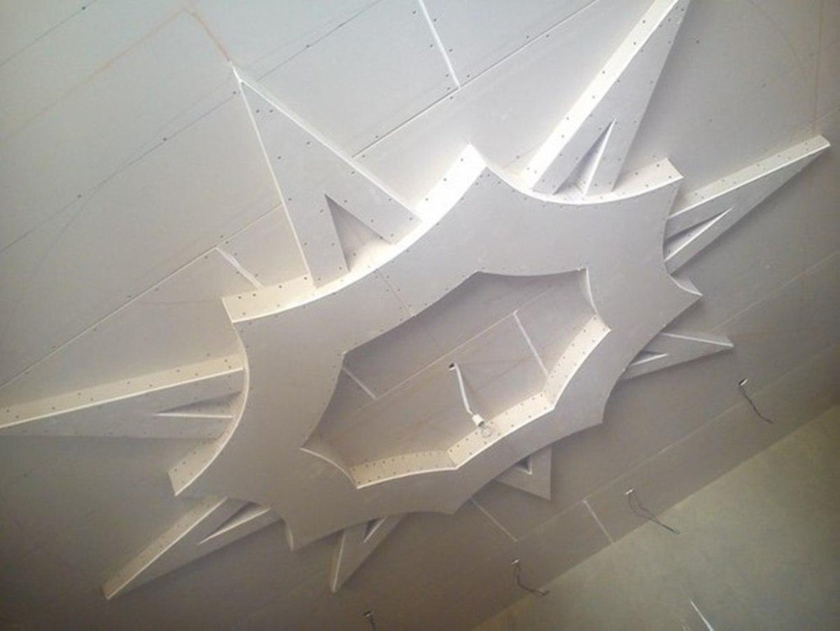 Потолок из картона