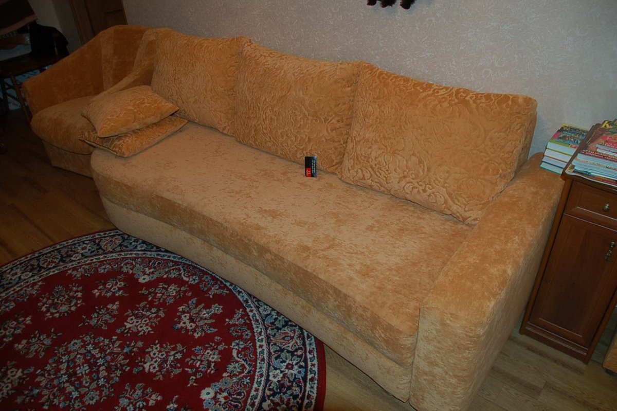Обшивка дивана
