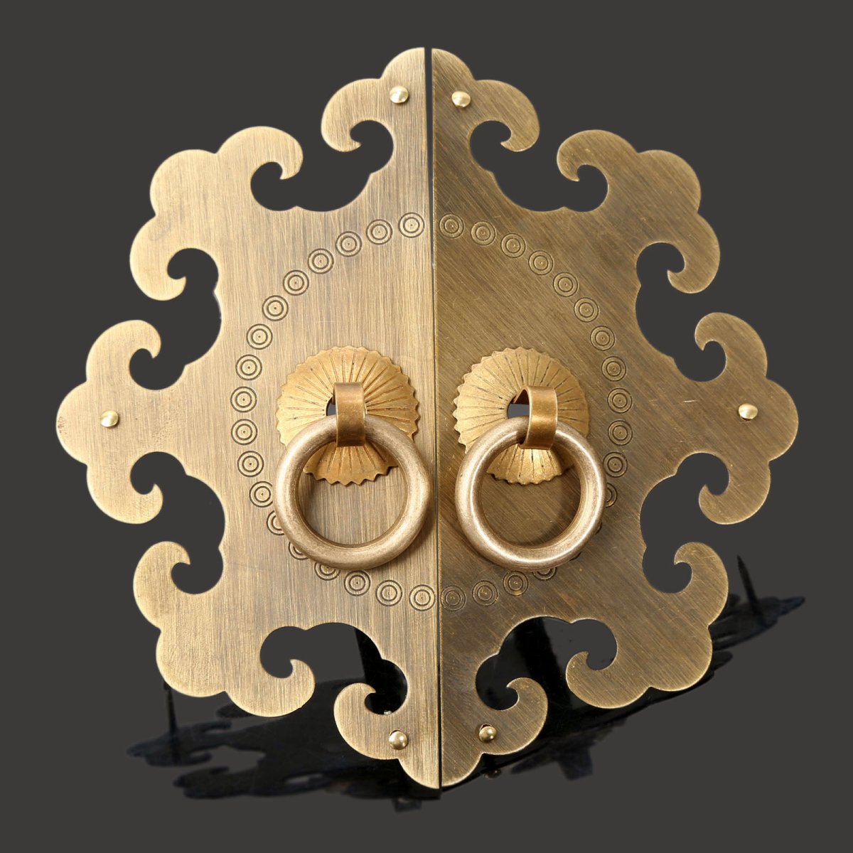 Винтажная фурнитура для мебели