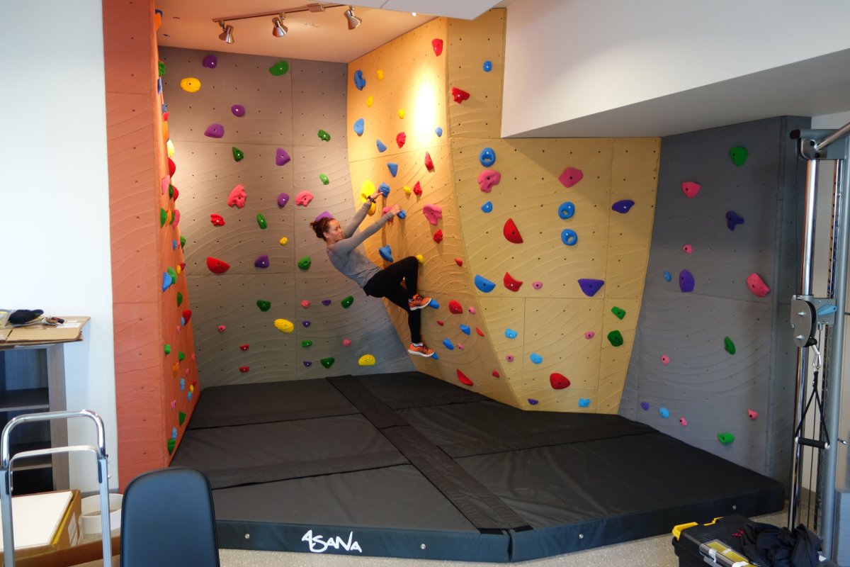 Скалолазание для детей