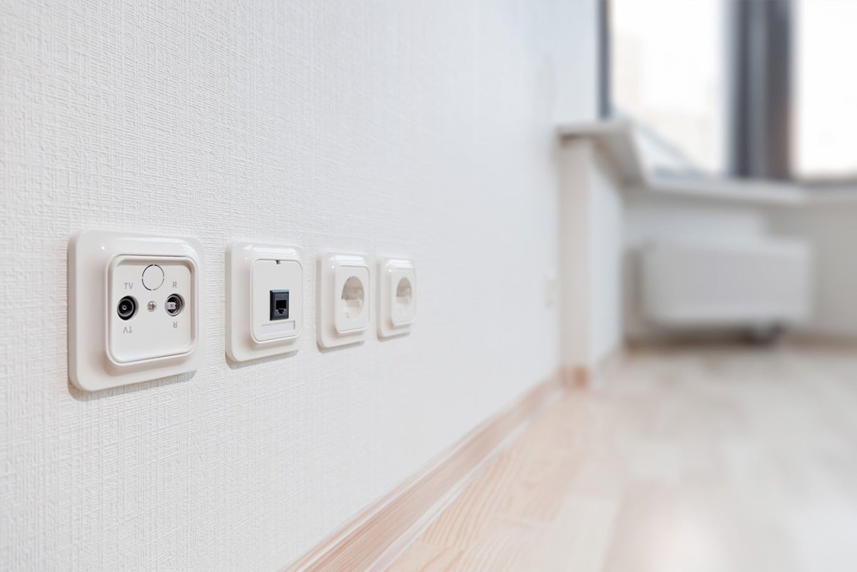 Выключатели в спальне