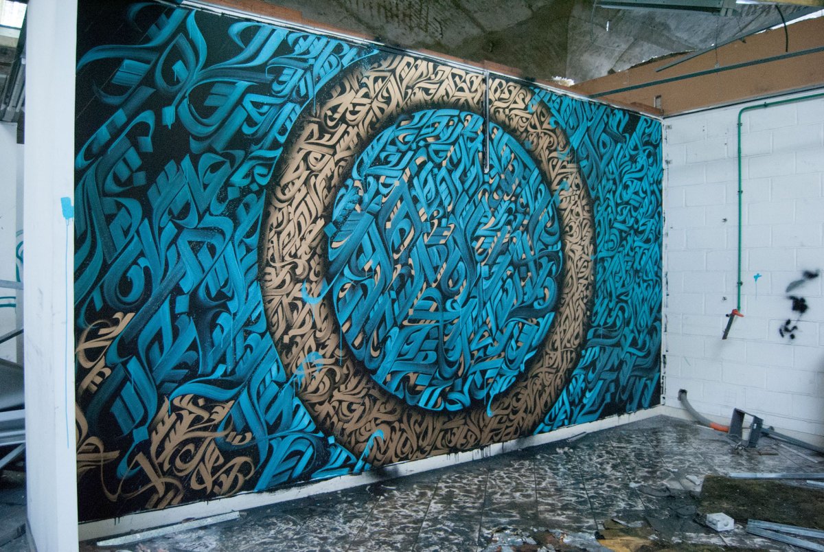 Украшение стен в кальянной