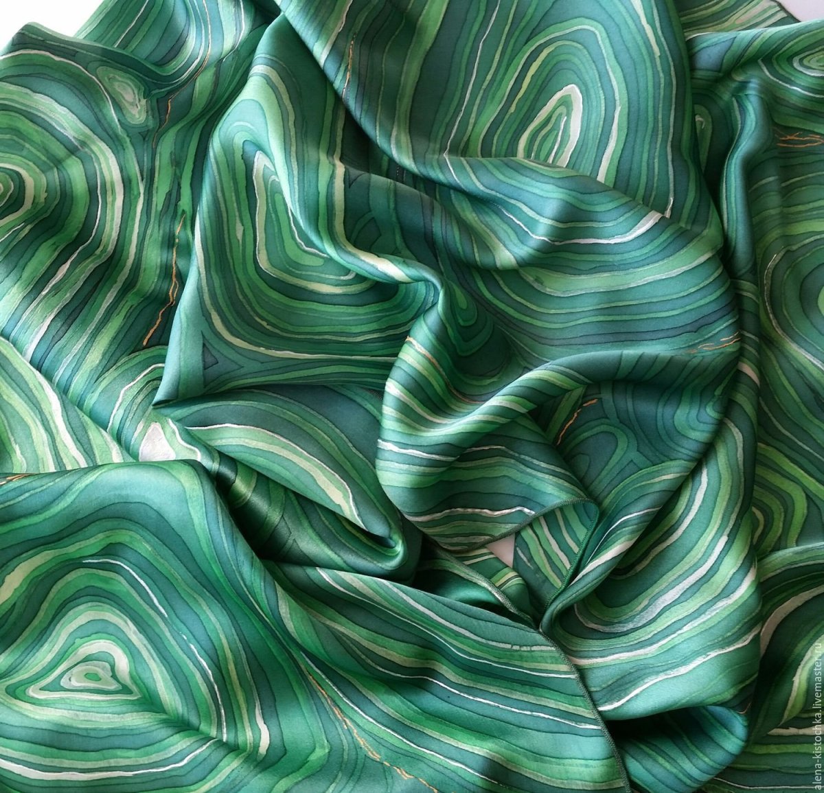 Малахит шелкового сорта