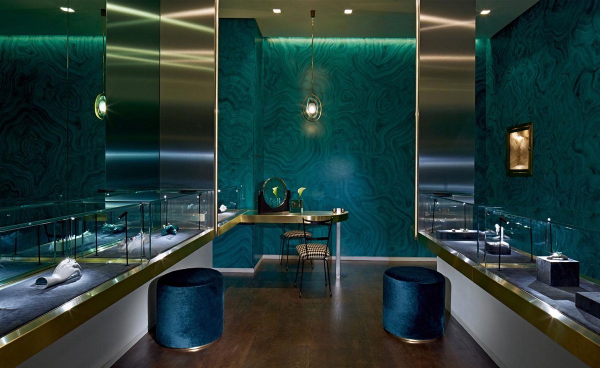 Малахитовая стена в интерьере