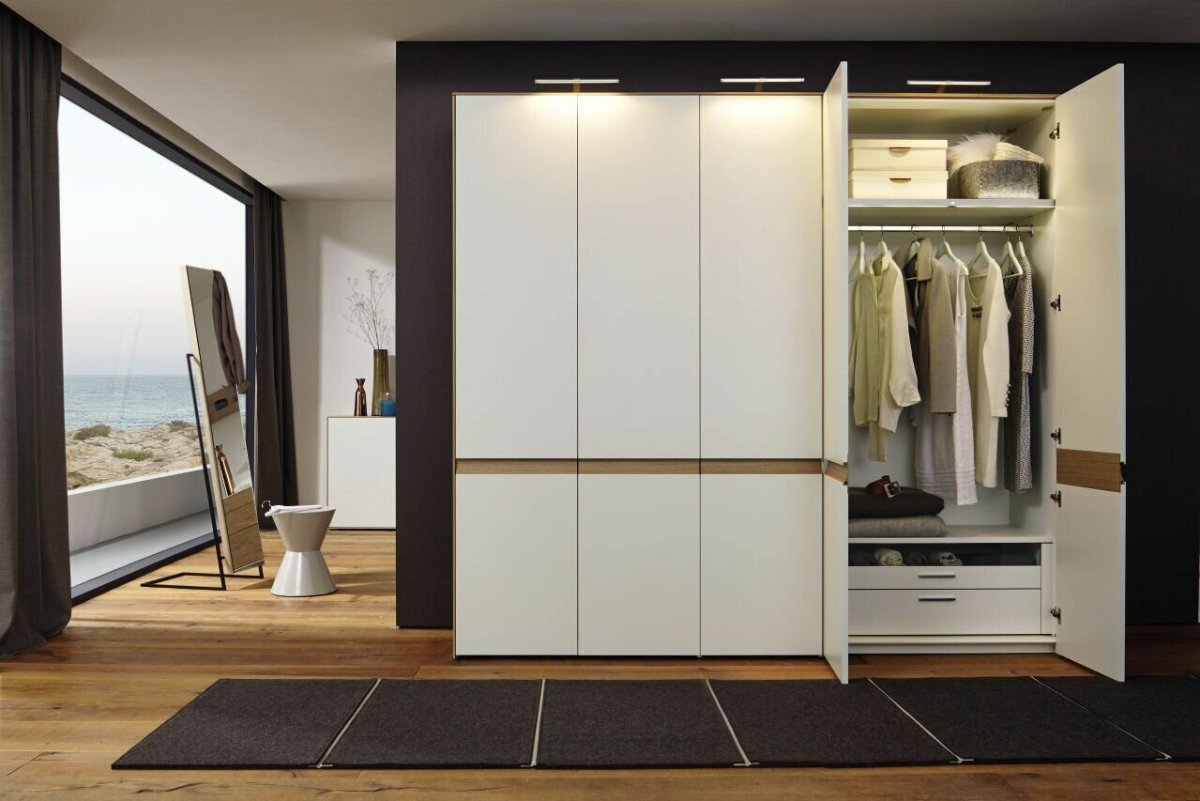 Гардероб Хюльста