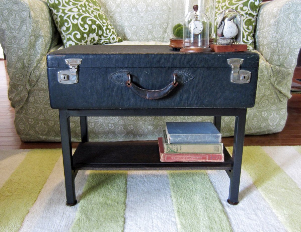 Оригинальные журнальные столики своими руками из чемодана