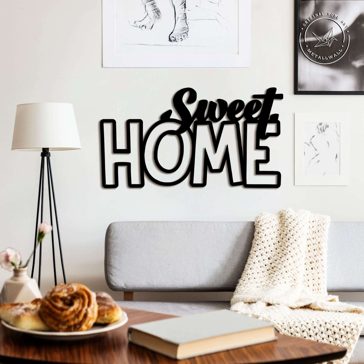 Надписи Sweet Home в интерьере страшные