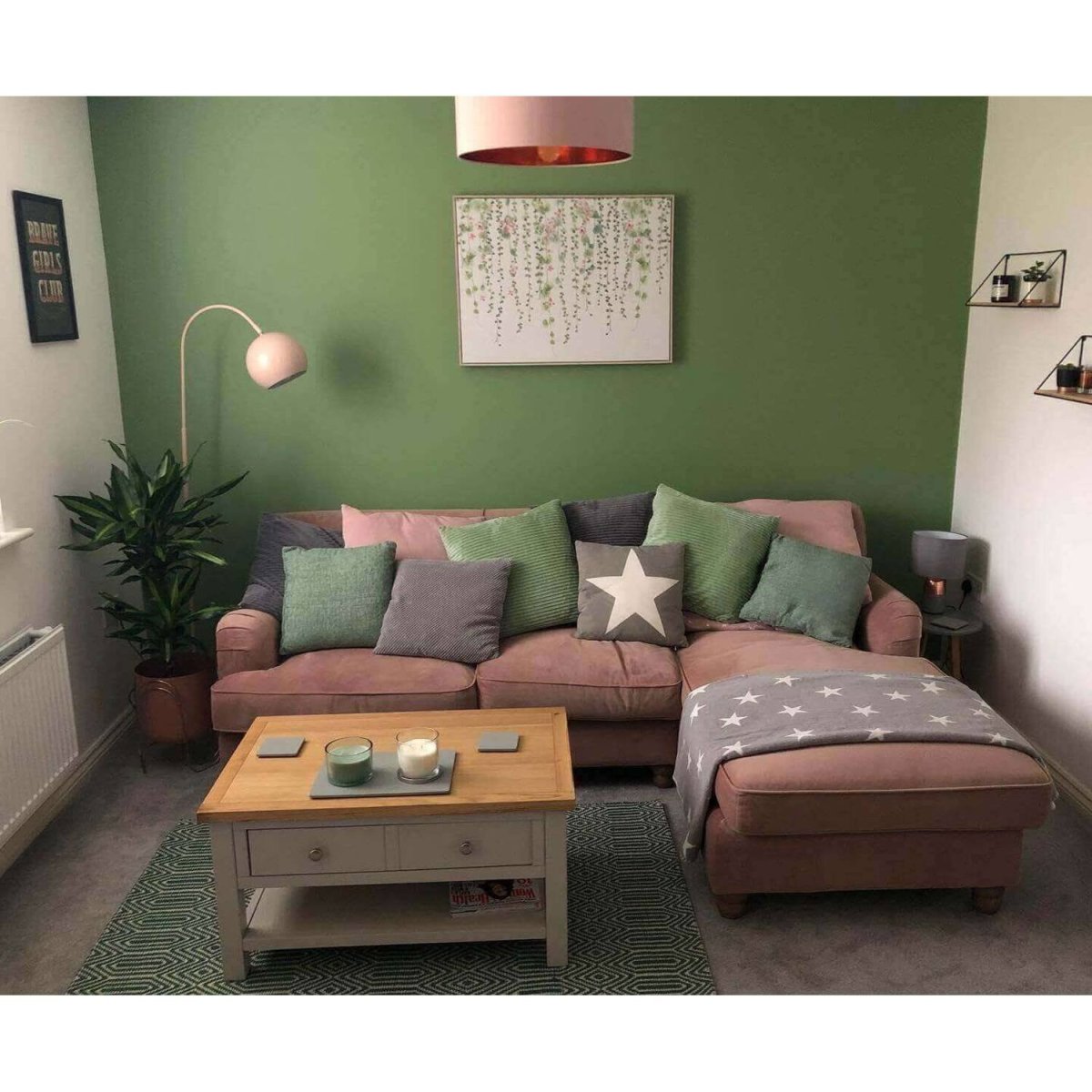 Оливковый диван Дантон