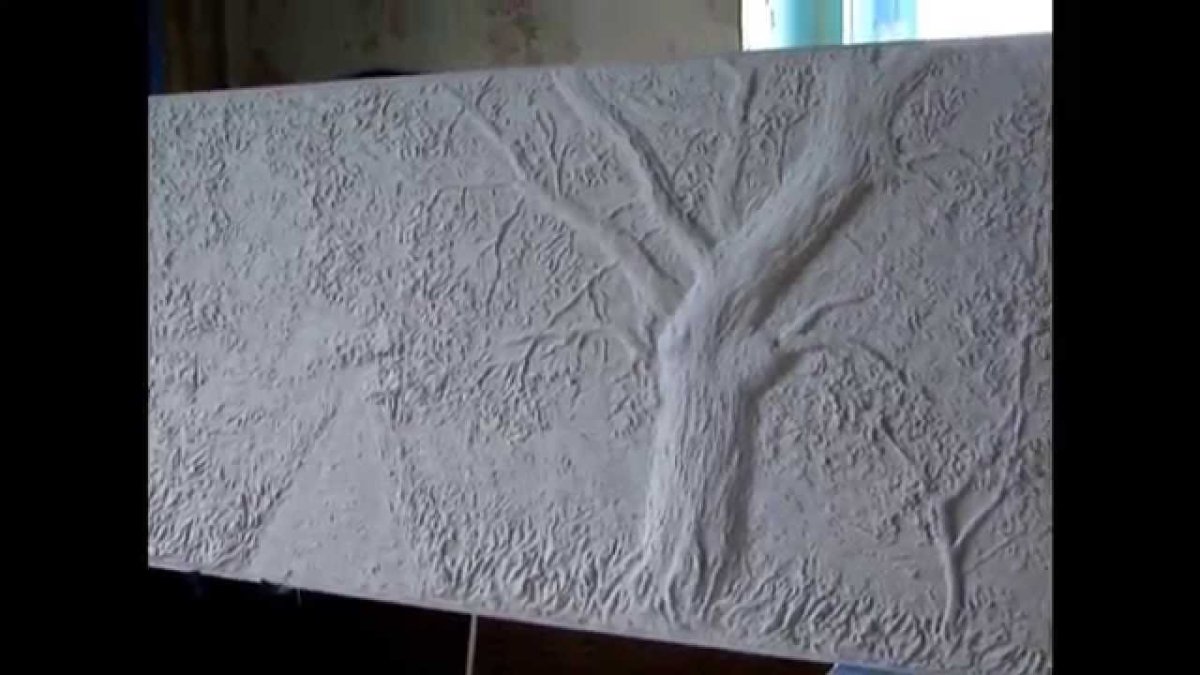 Барельеф дерево