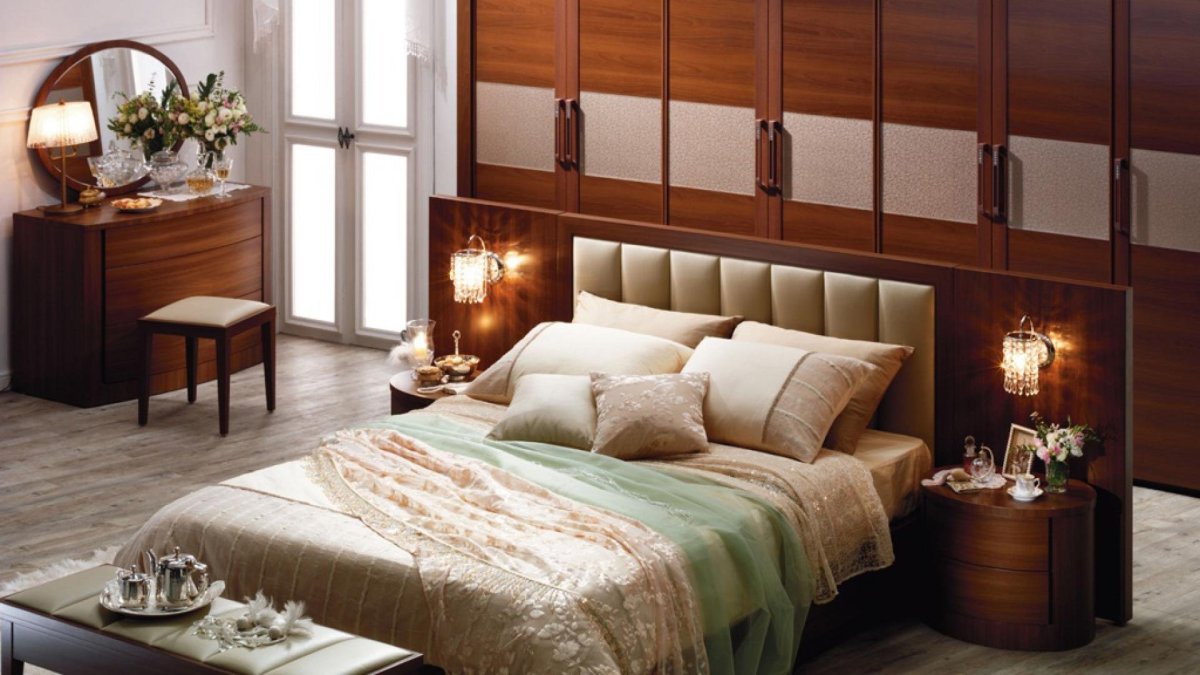 Терракотовая спальня