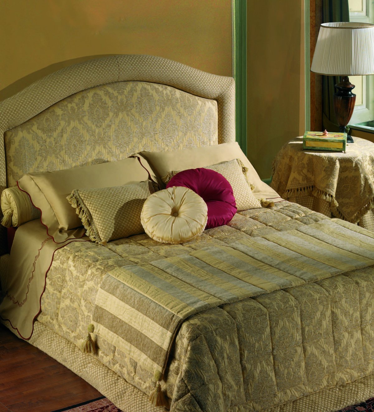 Кровати treci Salotti