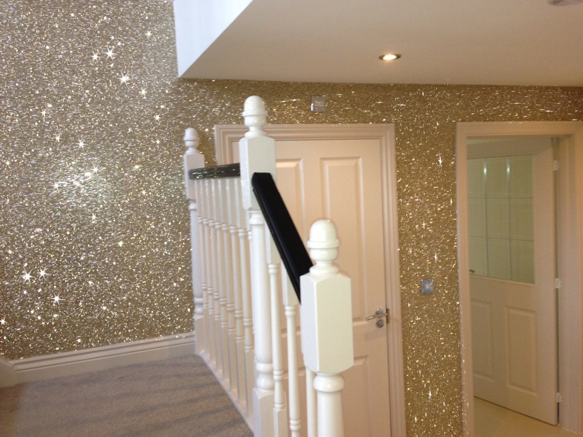 Побелка стен с блестками