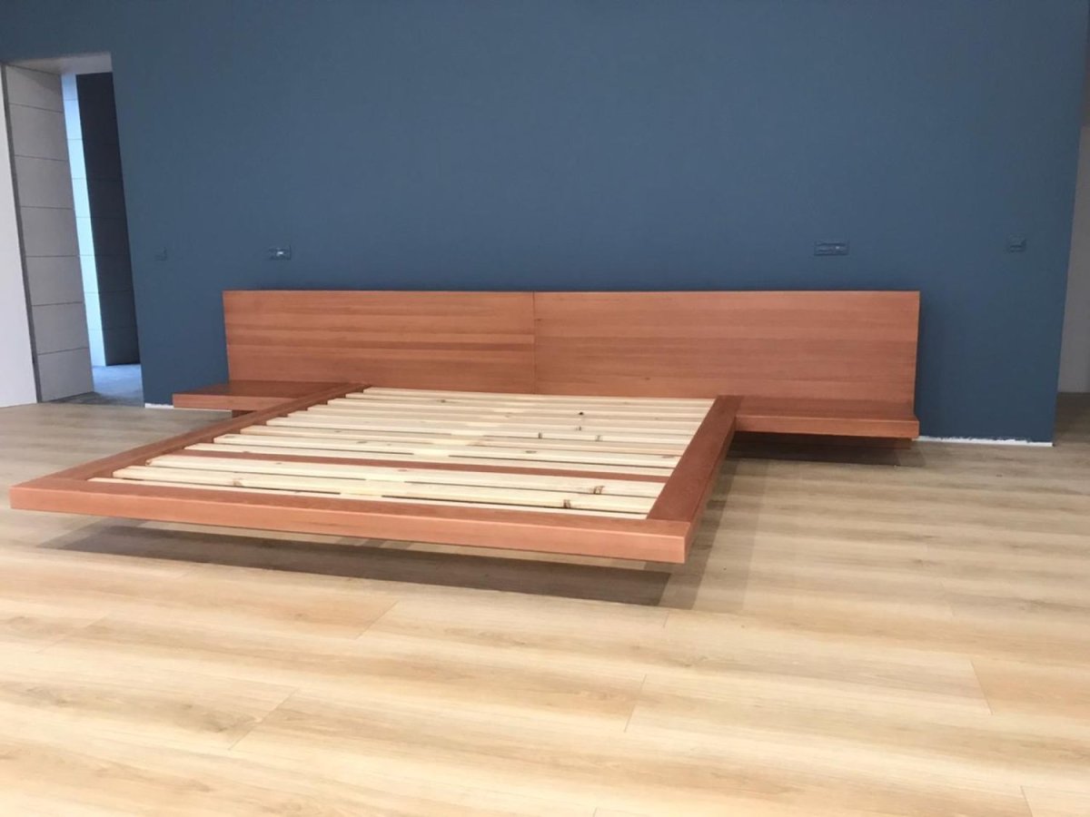 Кровать-подиум с ящиками