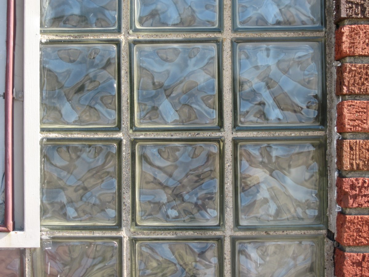 Стеклянные блоки для окон