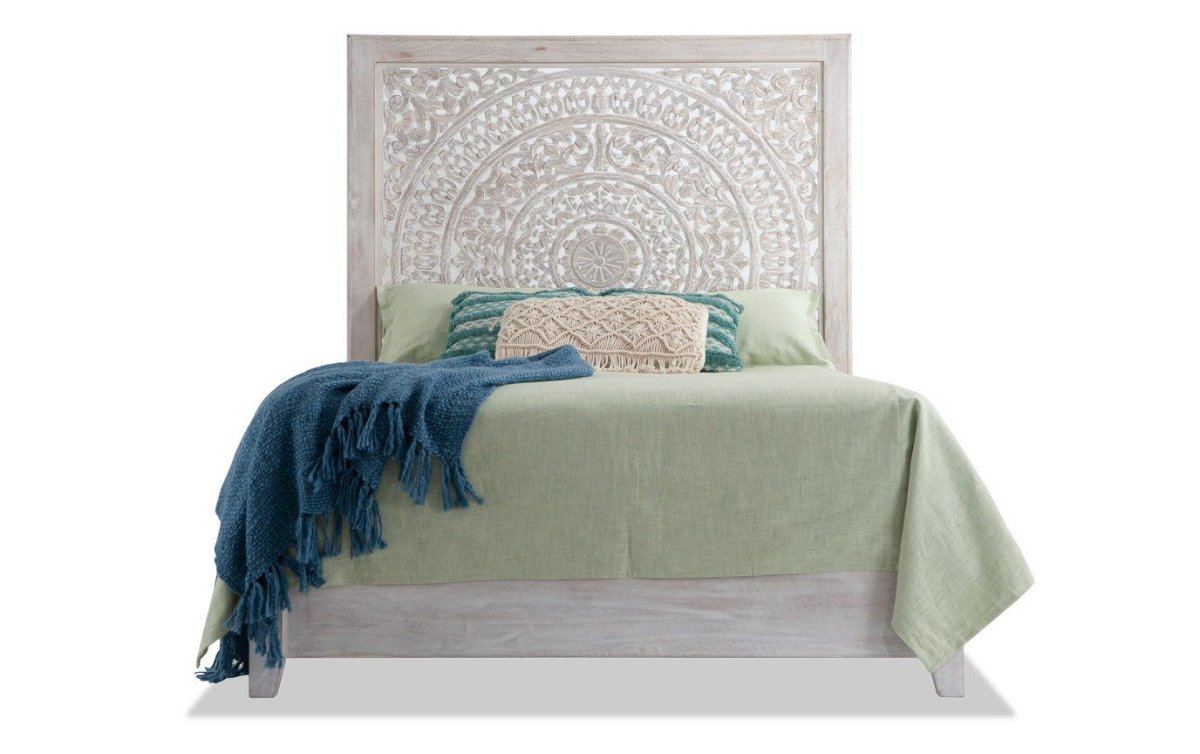 Зелёный диван бохо