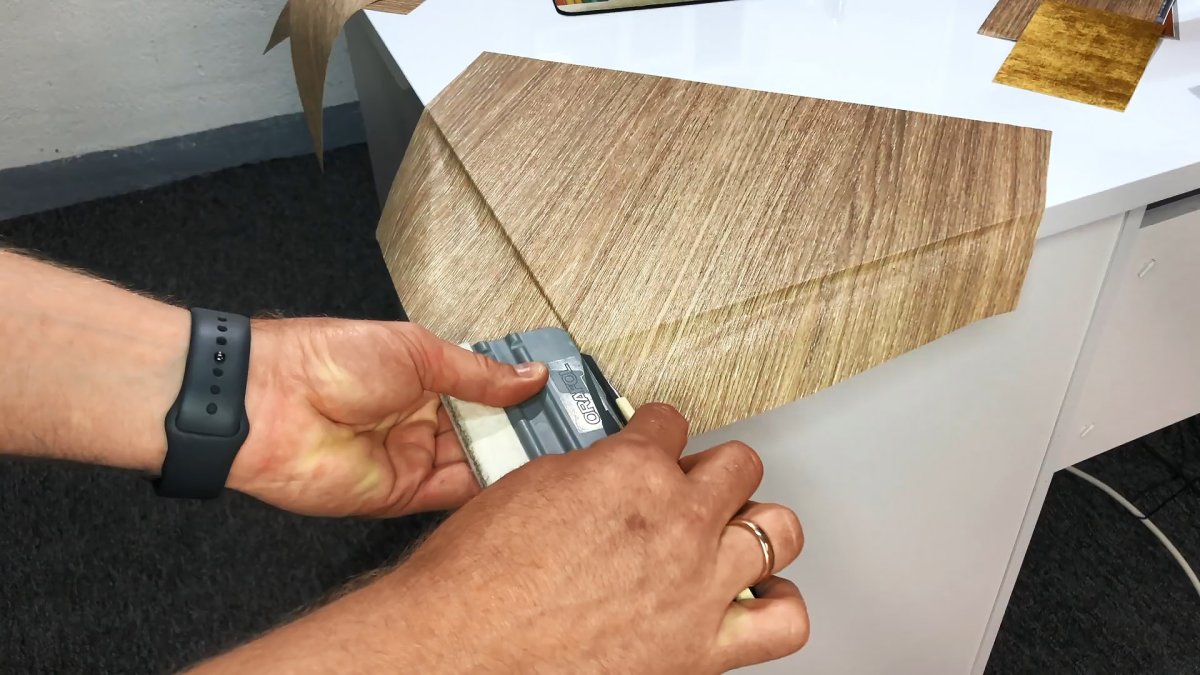 Угол пленки