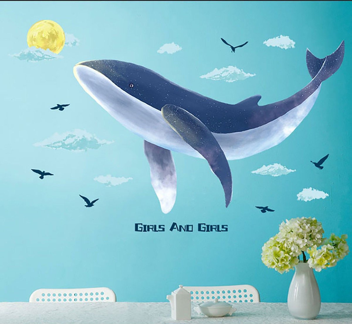 Трафарет кита для декорации стен