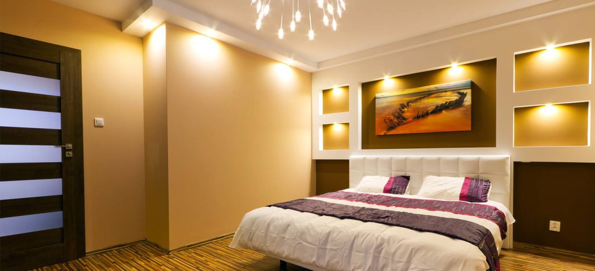 Nisha iz gipsokartona гипсокартона с подсветкой под телевизор