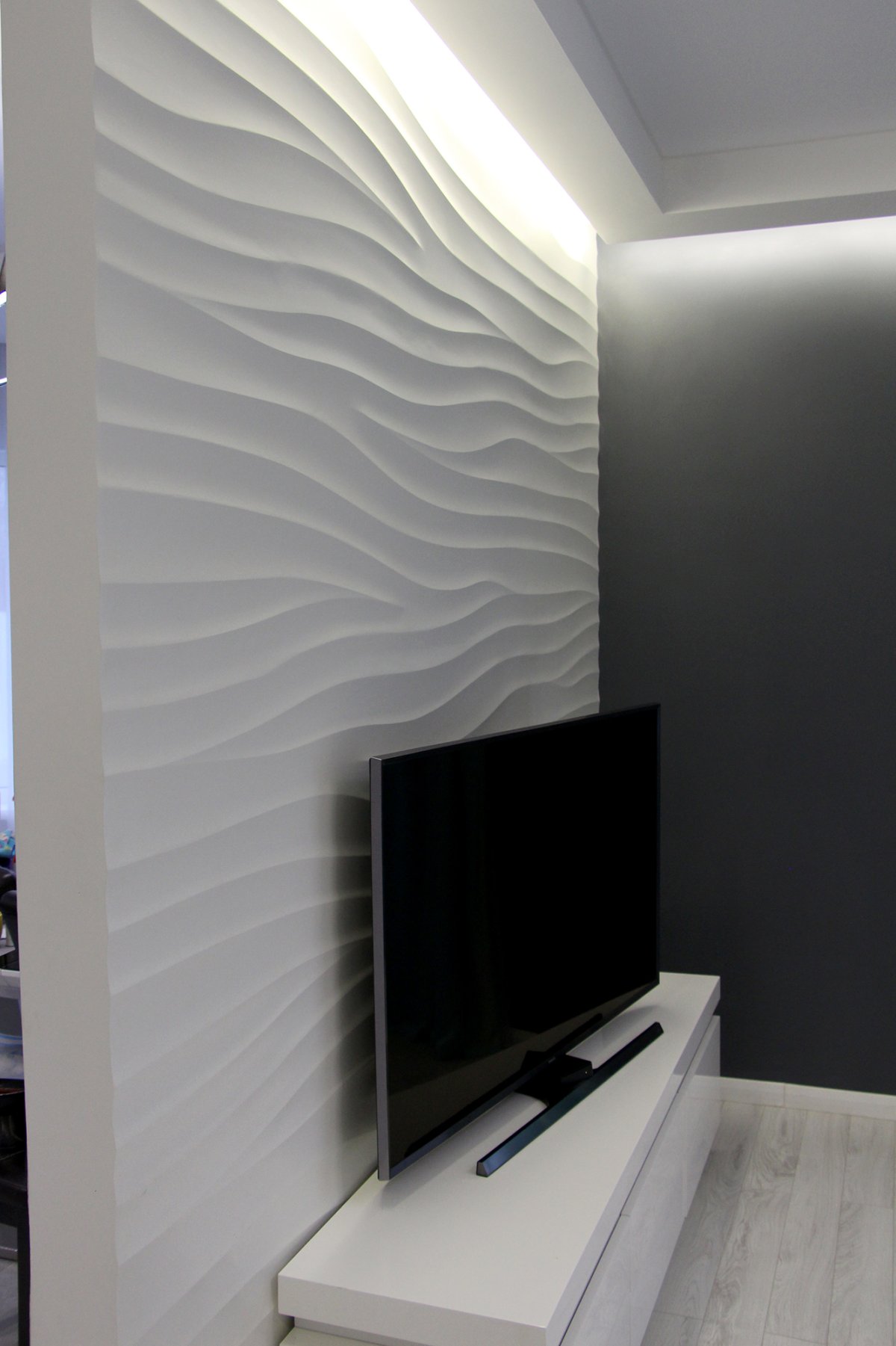 Розетки в гипсовых панелях