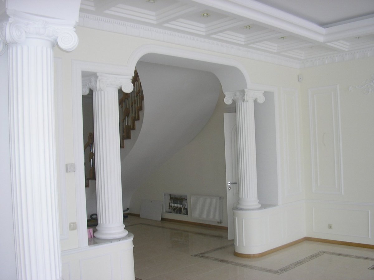 Арка с колоннами